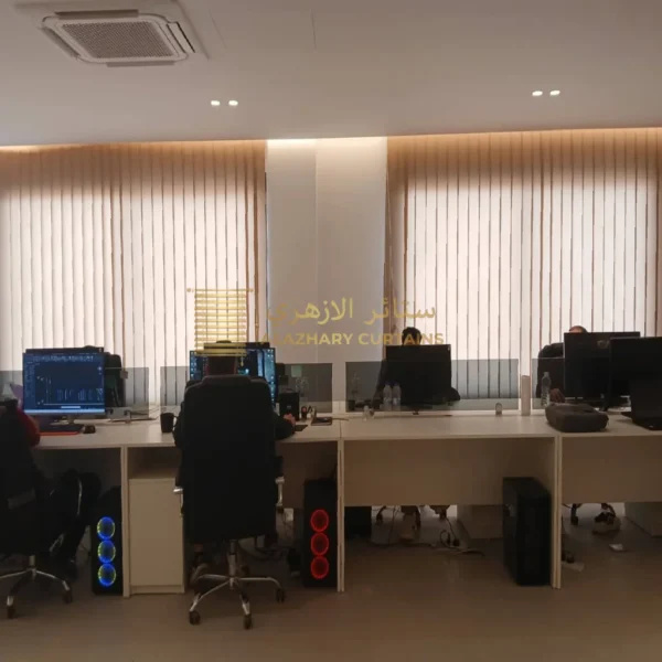 ستارة رأسية فاخرة للمكاتب