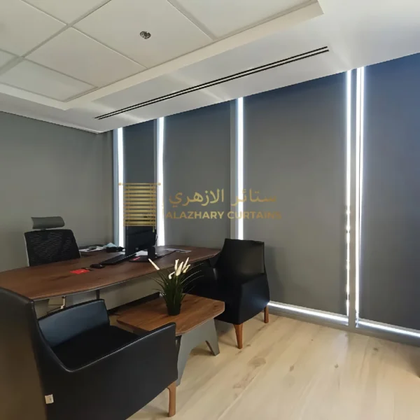 رول بلاك أوت فندقي عازل 100%