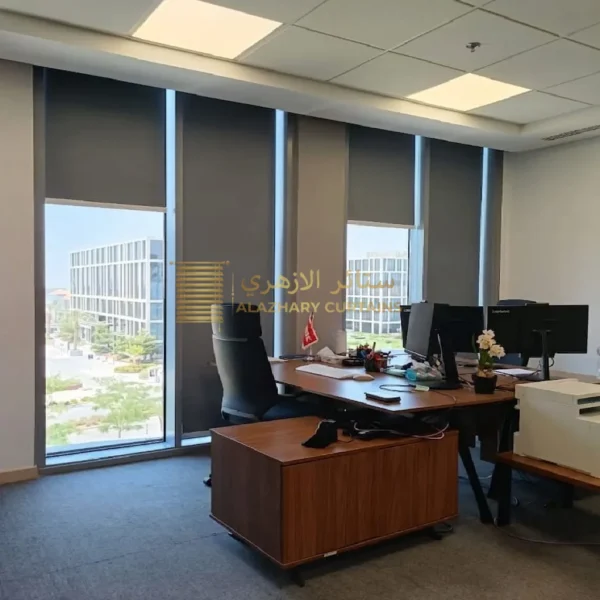 رول بلاك أوت فندقي عازل 100%