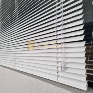 ستارة معدنية مطلية مقاومة للصدأ